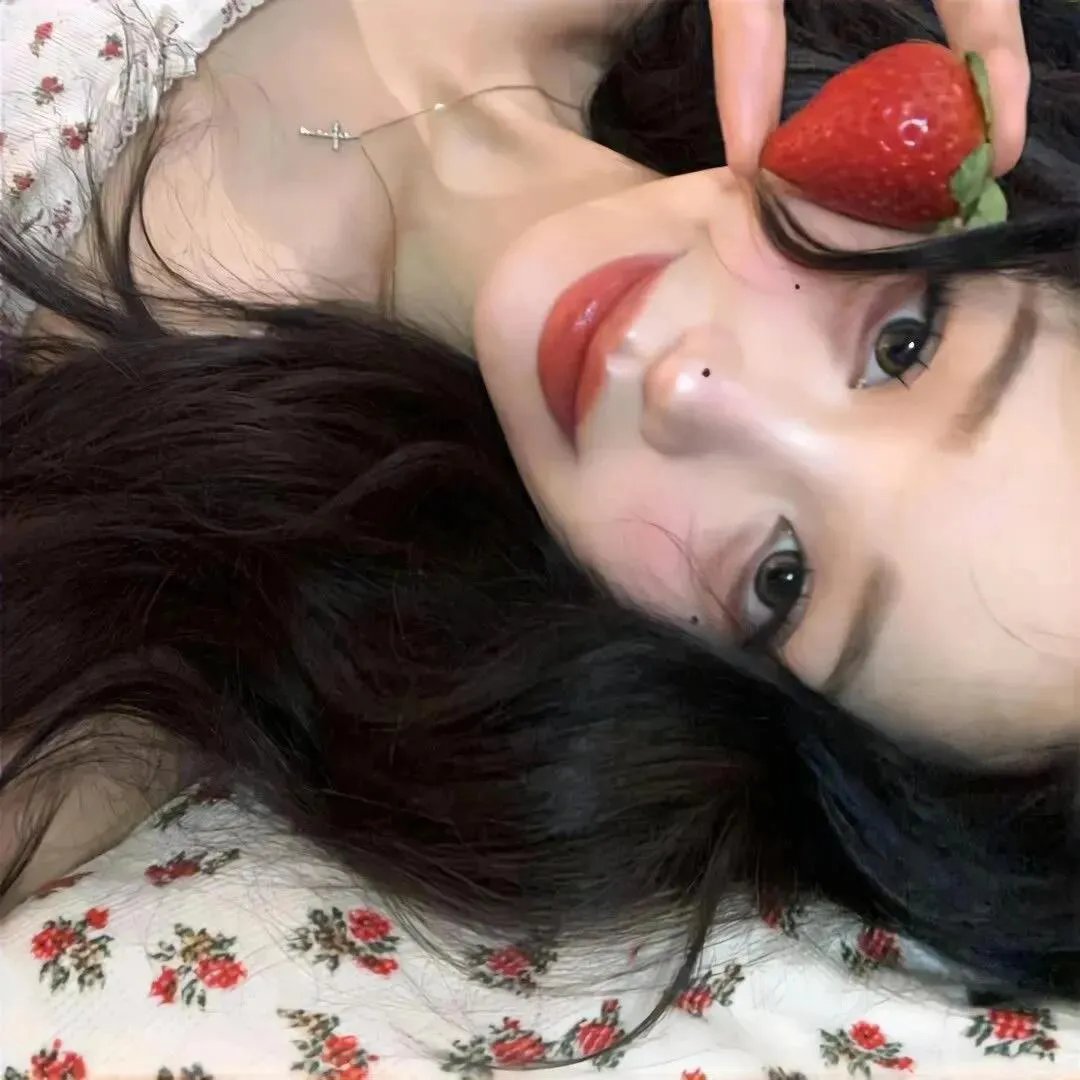 不沉的骨头海报