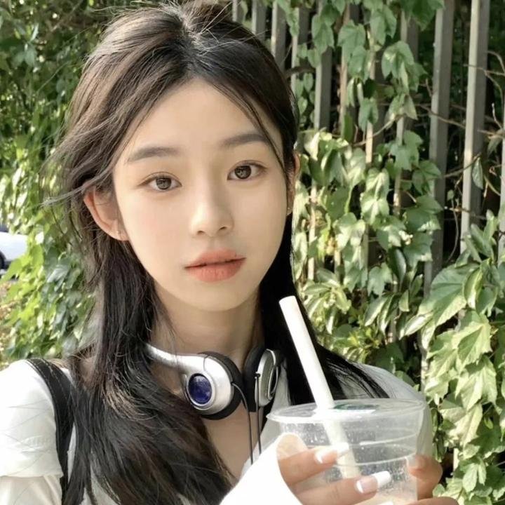 爱的学校。海报